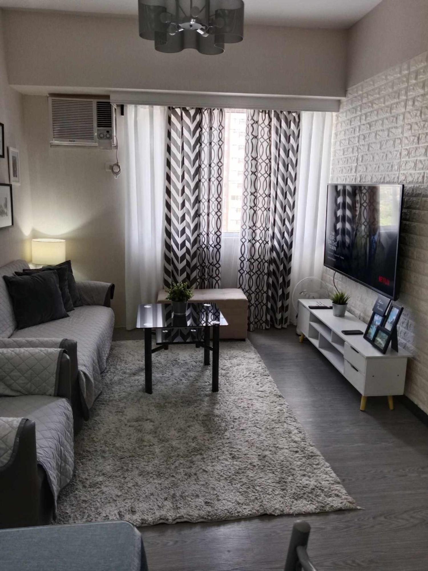 Spacious 2 Bedroom Condo Unit For Rent อีโลอีโลซิตี้ ภายนอก รูปภาพ